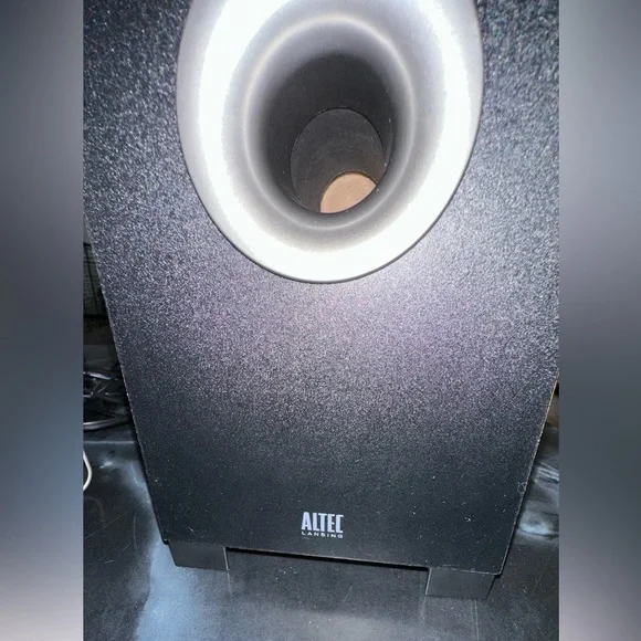 Altec Speakers With Woofer Complete Computer Sound System - Picture 2 of 9